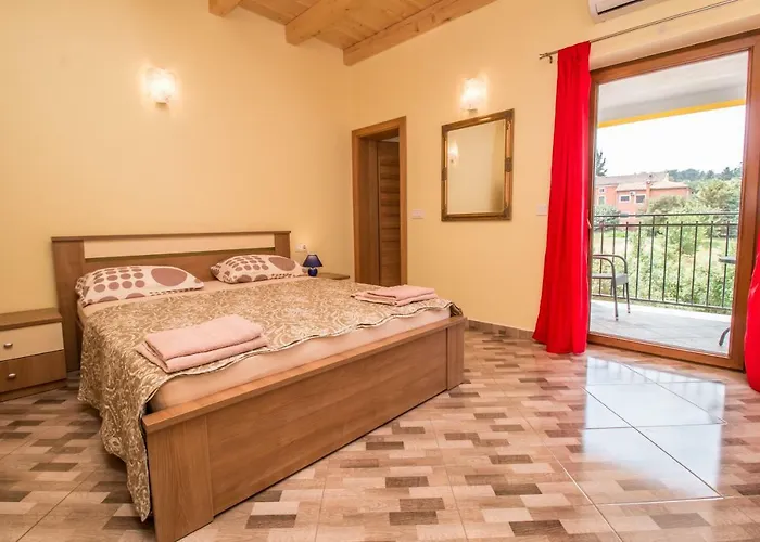 ゲストハウス Place